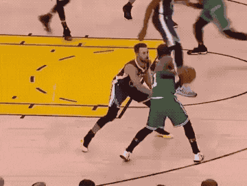 TA分析英格兰队小组赛形势：克罗地亚年龄大、加纳球员有威胁（TA评估英格兰小组赛前景：克罗地亚阵容老化，加纳威胁不小）