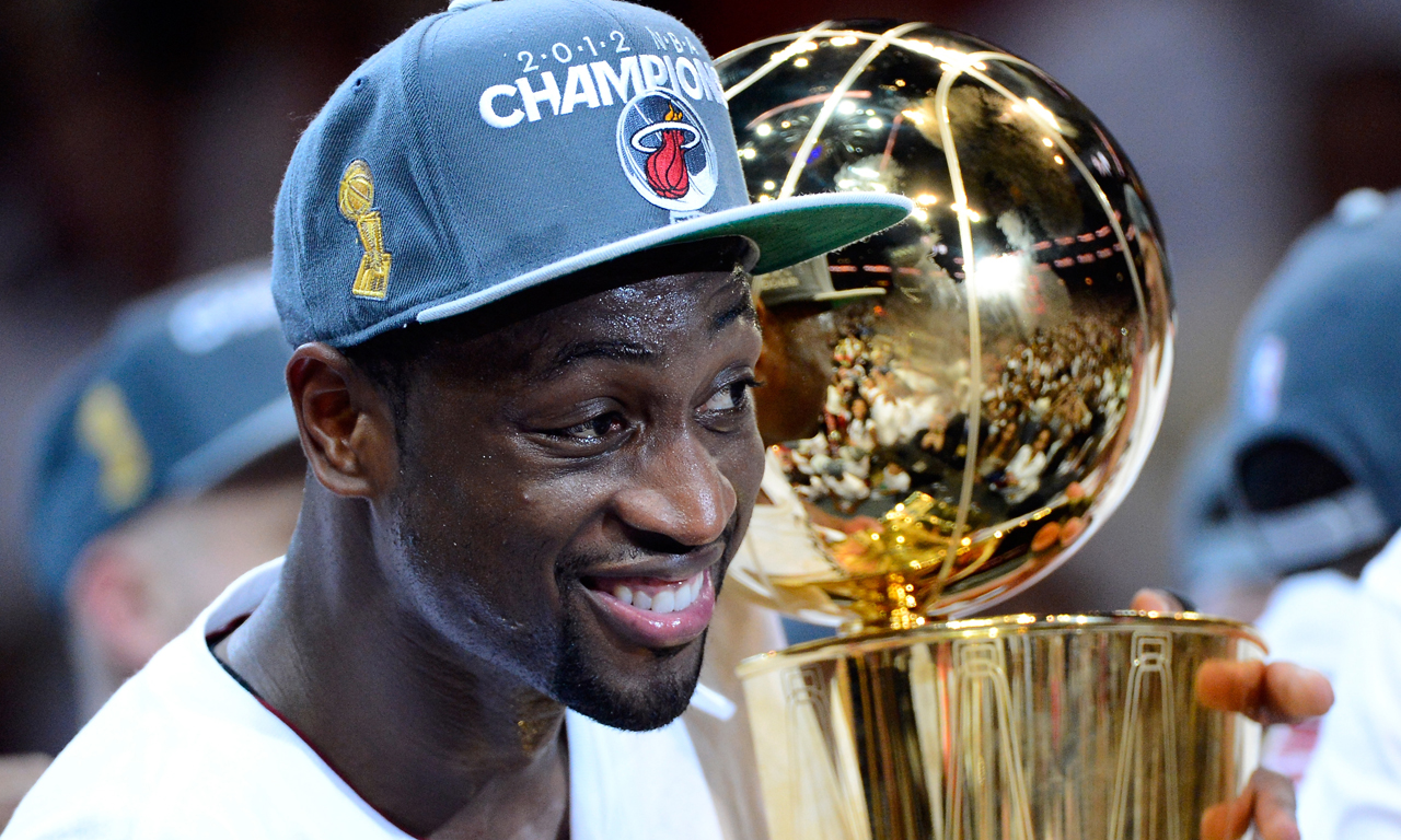 颜骏凌：这一年球队很不容易，夺冠靠的是积累（颜骏凌：艰难一年，球队捧冠靠厚积薄发）