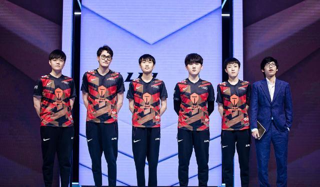 员的精彩发 员的精彩发