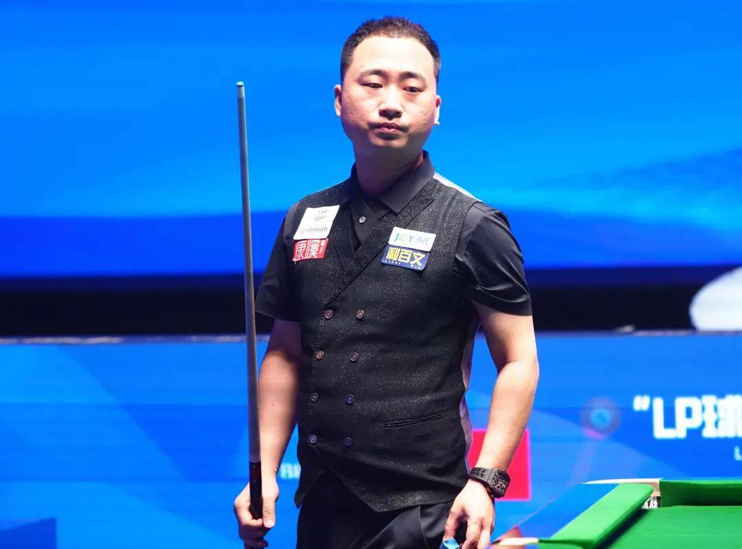 方向迈进 方向迈进